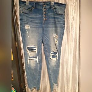 Maurices jeans